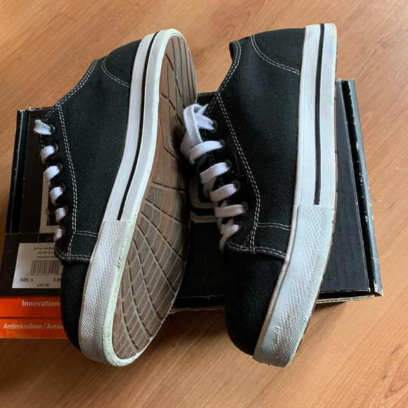 Dakota Safety Shoes - Picture 5 of 12